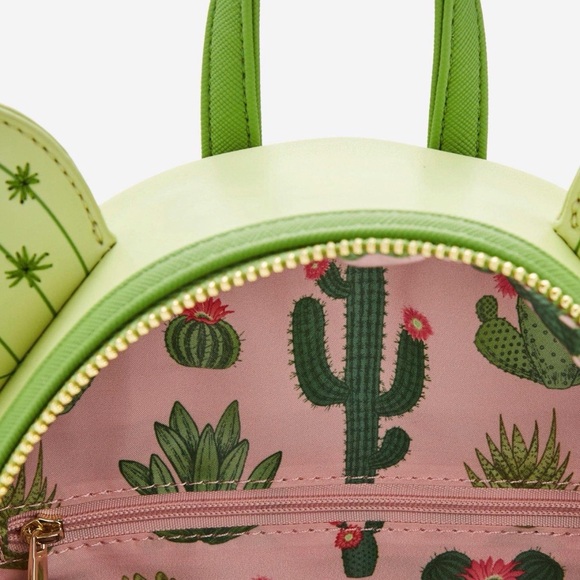New Loungefly Disney Minnie Mouse Cacti Backpack.